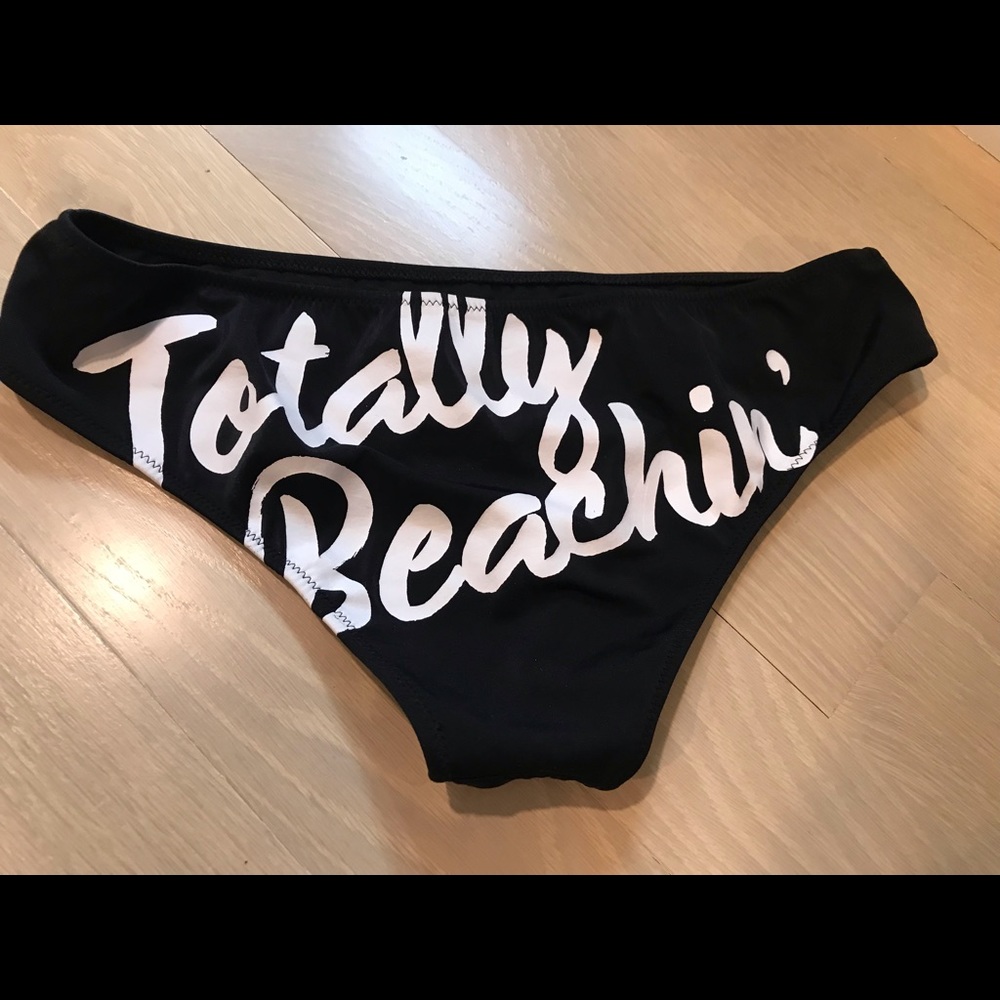 Victoria Secret Bathing Suit Bottoms Women’s SZ M Black Totally Beachin’ on Butt - Picture 4 of 7